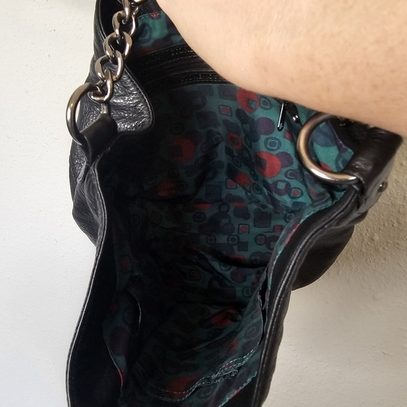 Stone Mountain Black Leather Purse Shoulder Strap Logo Medium Pockets Zip Snap - Picture 6 of 7